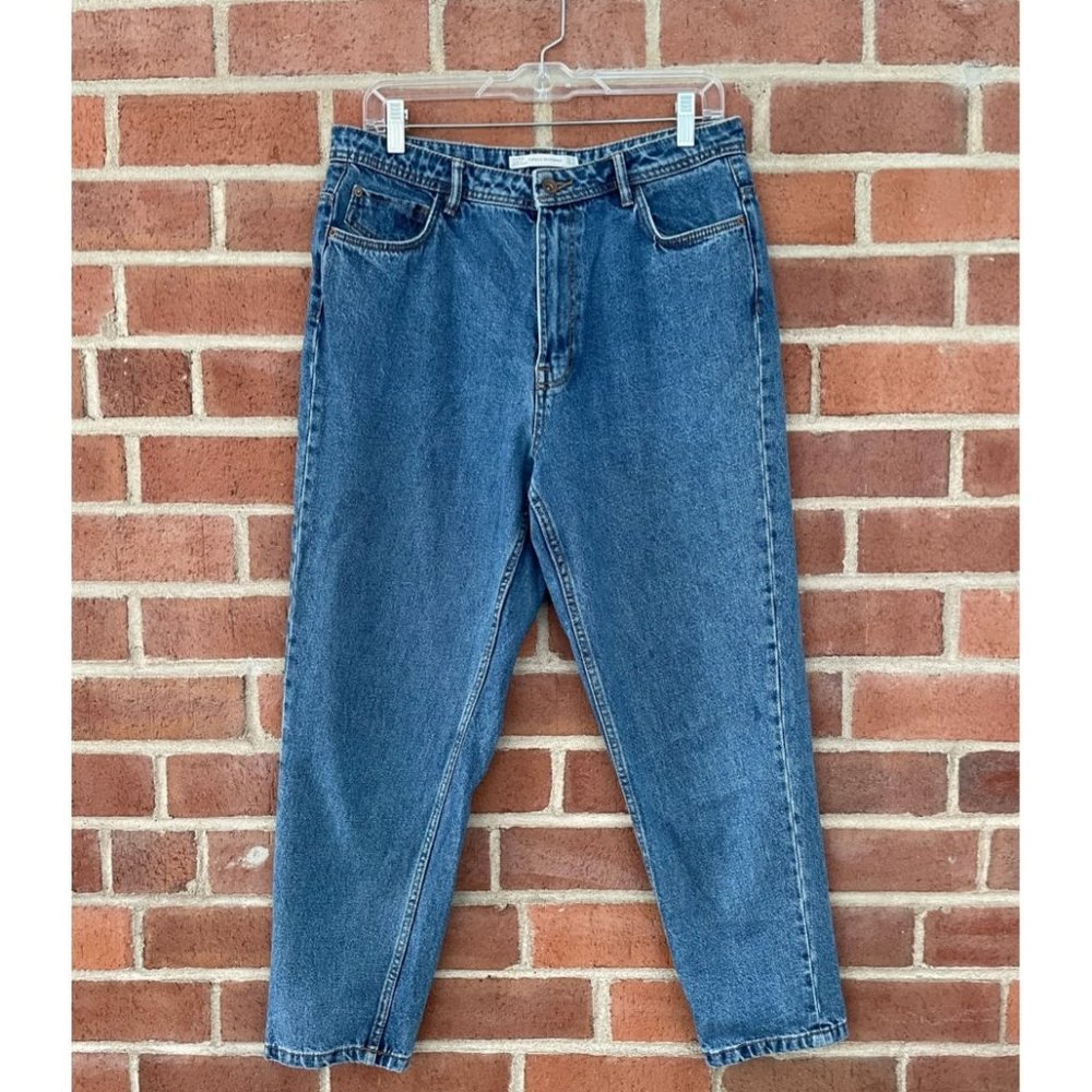 Zara High-Rise Relaxed Mom Fit Denim Jeans, Size US 10